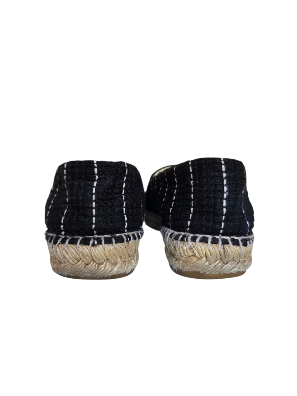 CHANEL standout version